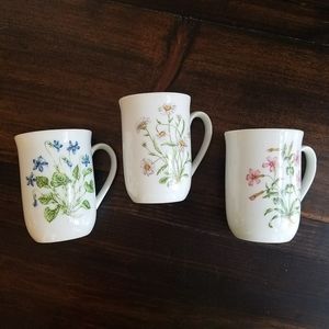 Vintage Floral Botanical Mugs